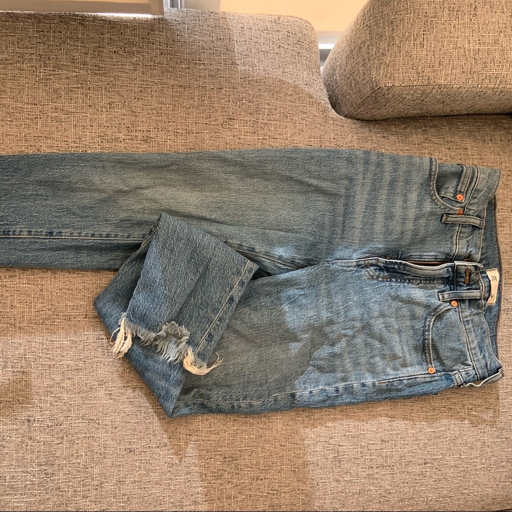Light wash madewell jeans